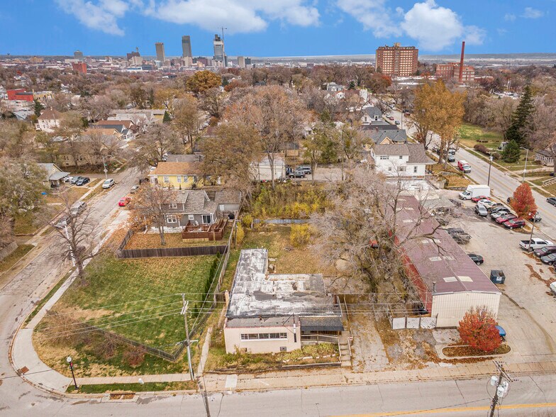 More Photos Of 1008 Bancroft St, Omaha General Retail For Sale