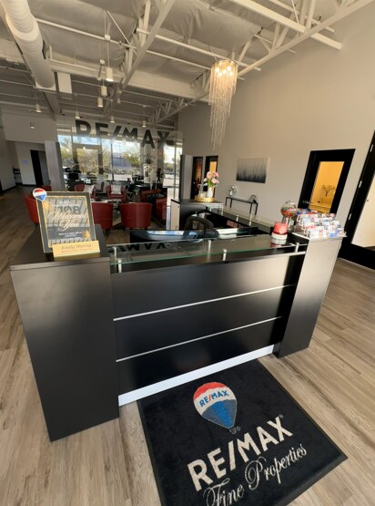 More Photos Of 9044 W Union Hills Dr, Peoria Office For Lease