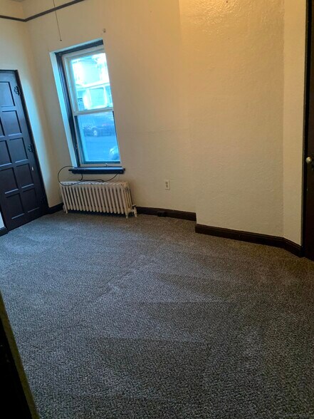 More Photos Of 1811 Butler St, Easton Specialty For Sale