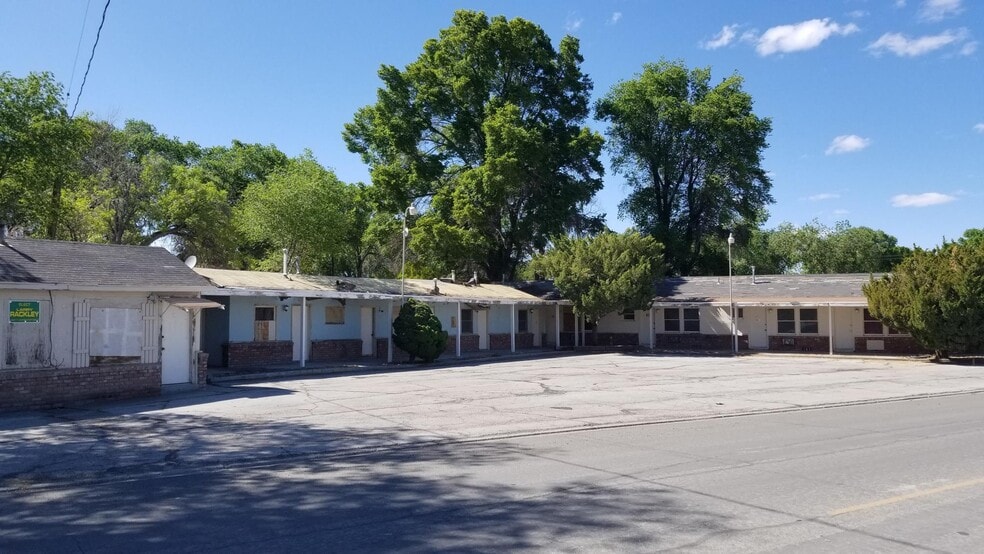 More Photos Of 435 9th St, Lovelock Hotel For Sale