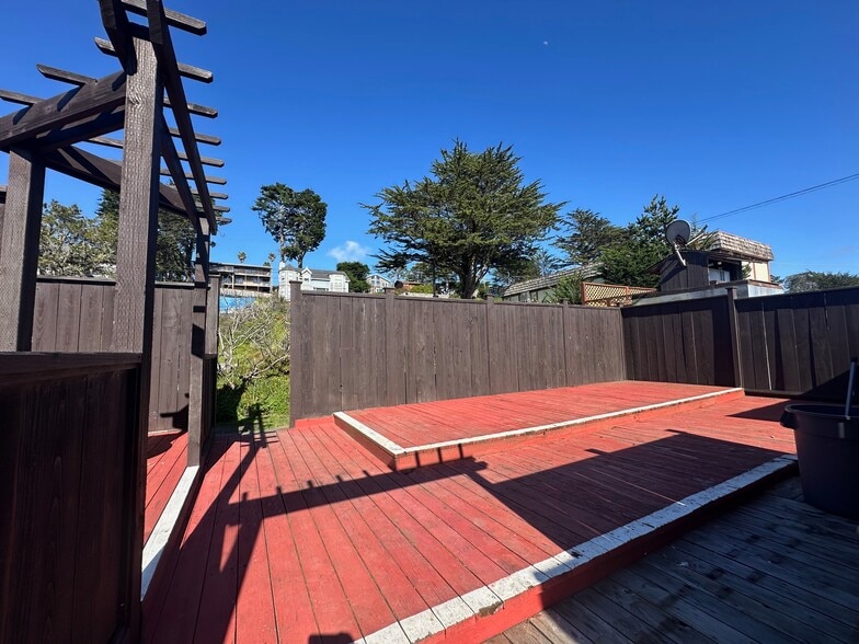 More Photos Of 2350 Carlos St, Moss Beach Restaurant For Sale