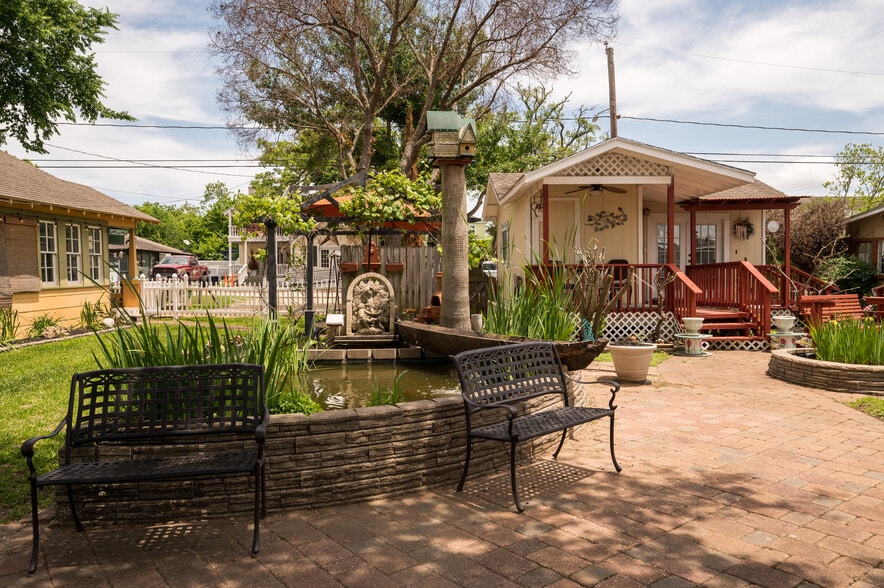 More Photos Of 706 Bradford Ave, Kemah Land For Sale