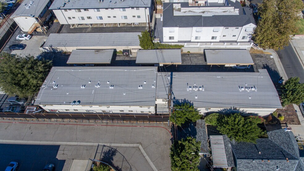 More Photos Of , Glendale Multifamily For Sale