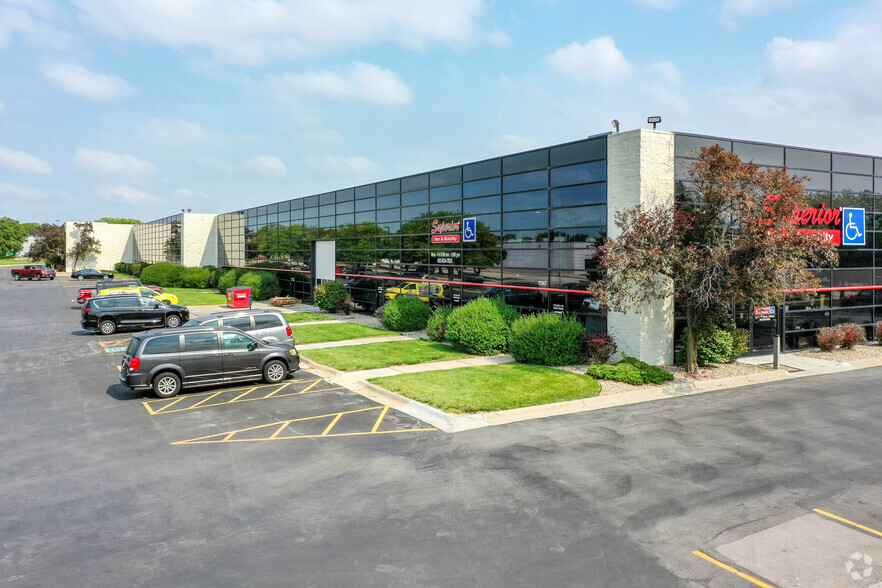 Primary Photo Of 11105-11147 Mockingbird Dr, Omaha Warehouse For Lease