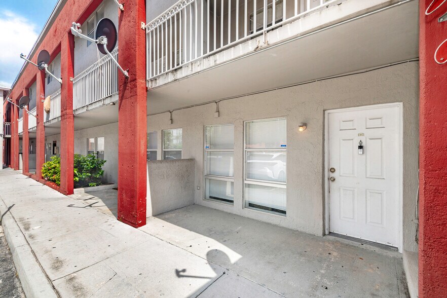 More Photos Of 1621 Nw 60th St, Miami Apartments For Sale