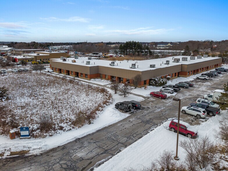 Primary Photo Of 2 New Pasture Rd, Newburyport Light Manufacturing For Sale