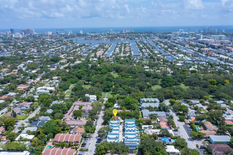 Primary Photo Of 902 SE 12th Ct, Fort Lauderdale Specialty For Sale