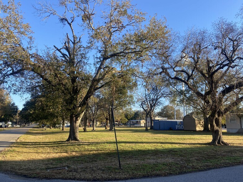 More Photos Of 1304 Penick Rd, Waller Land For Sale