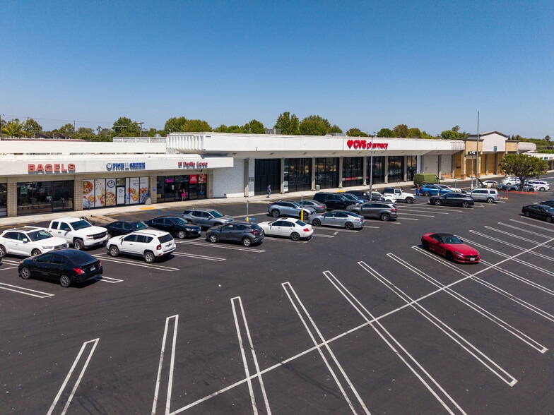 More Photos Of 3000-3130 S Sepulveda Blvd, Los Angeles Unknown For Lease