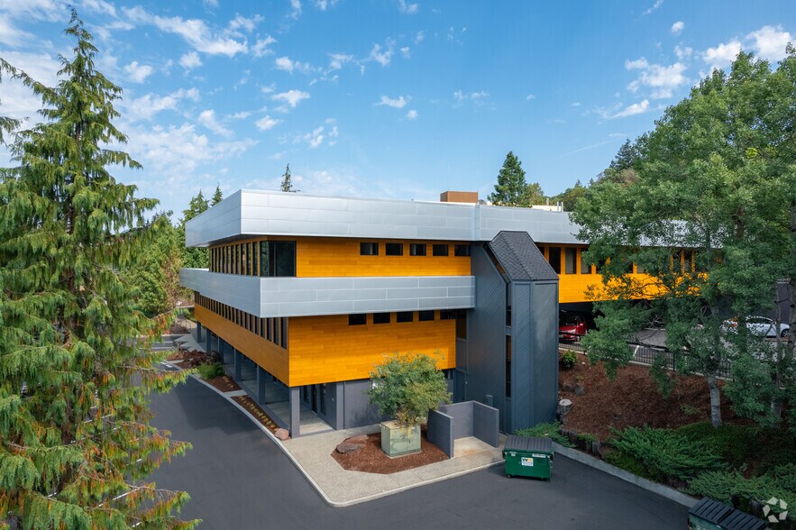 More Photos Of 2500 Cherry Pl, Bremerton Medical For Lease