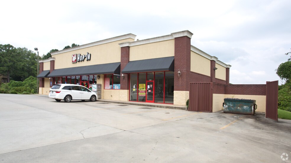 More Photos Of 725 Alabama St, Carrollton Service Station For Lease