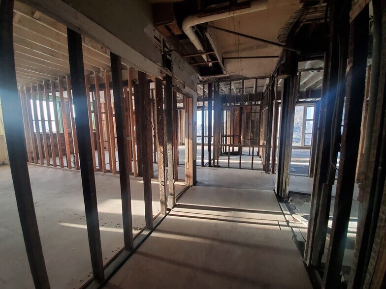 More Photos Of 3608 Euclid Ave, Cleveland Office Residential For Sale