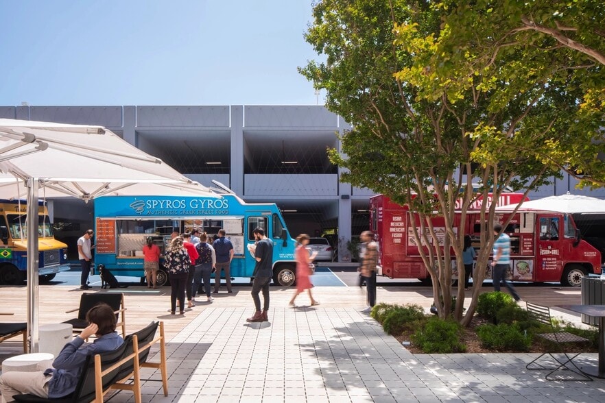 More Photos Of 6701 Center Dr W, Los Angeles Office For Lease