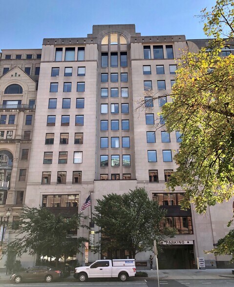 More Photos Of 700 14th St NW, Washington Office For Sale