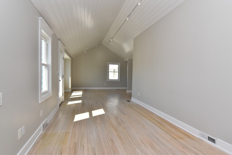 More Photos Of 18355 Coastal Hwy, Lewes Office For Lease