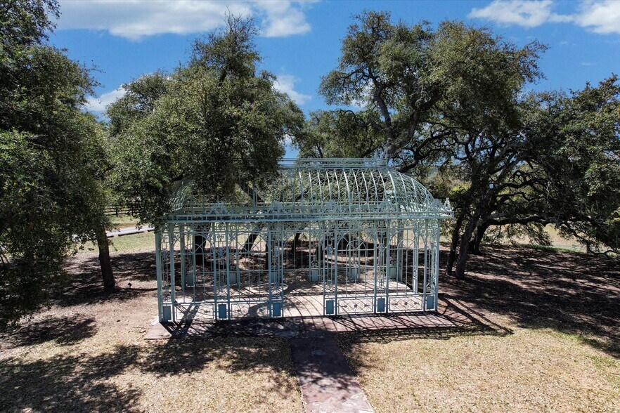 More Photos Of 2550 Bell Springs Rd, Dripping Springs Lodge Meeting Hall For Sale