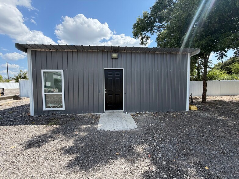 More Photos Of 1222 Jackson St, Red Oak Land For Sale