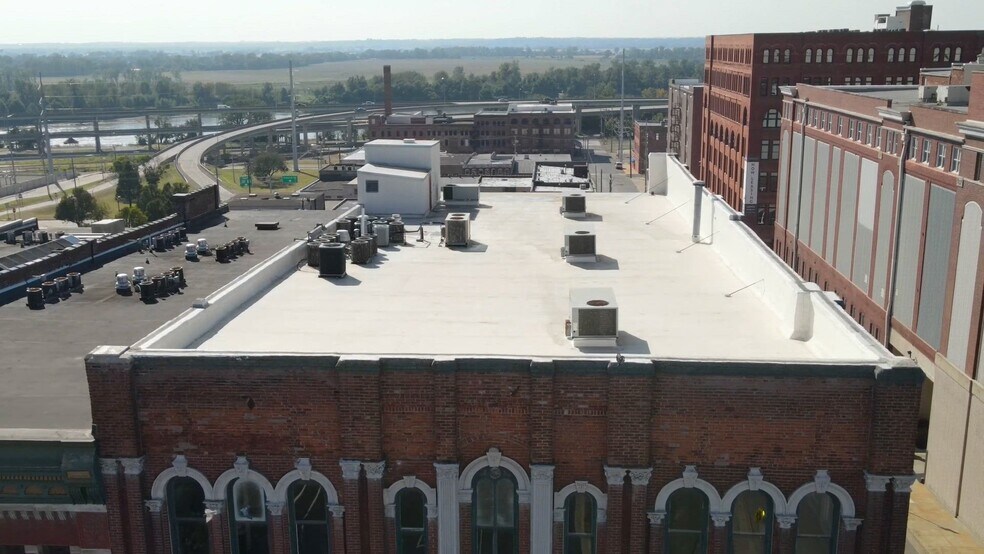 Primary Photo Of 224 N 4th St, Saint Joseph Office For Lease