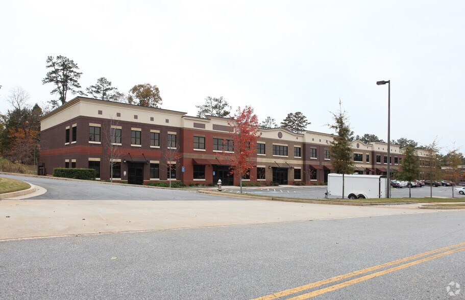 More Photos Of 1384 Buford Business Blvd, Buford Warehouse For Lease