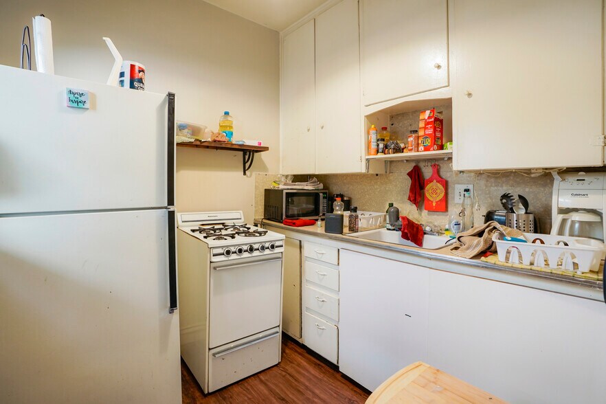 More Photos Of 1464 Elizabeth St, Denver Apartments For Sale