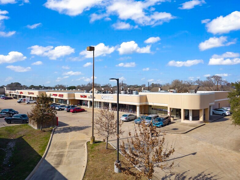 More Photos Of 12600 Bissonnet St, Houston Unknown For Lease