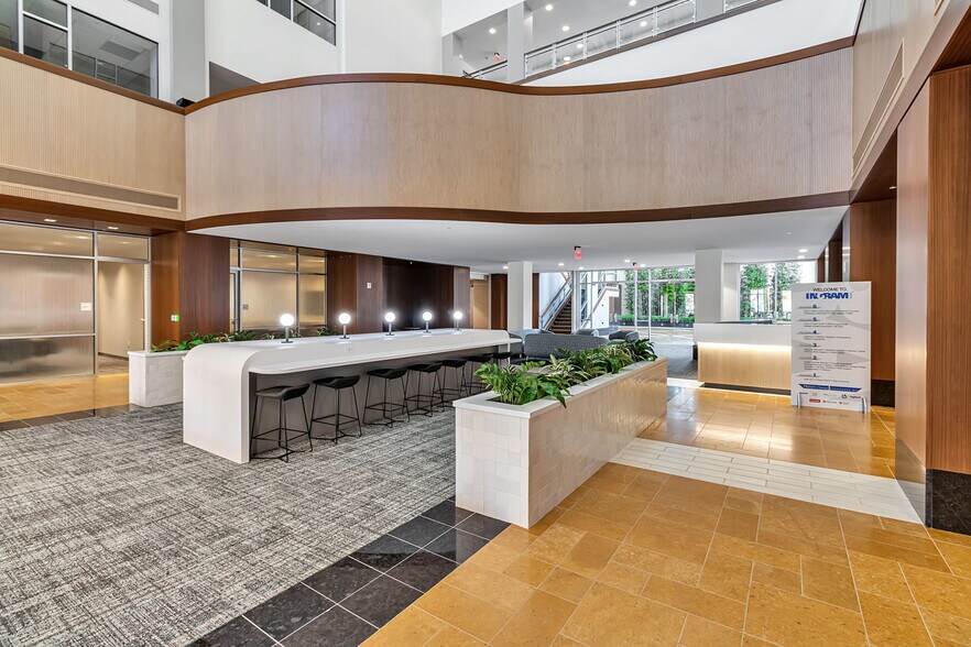 More Photos Of 257 W Genesee St, Buffalo Office For Lease