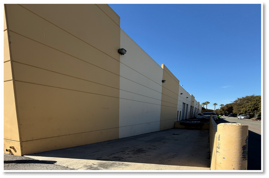 More Photos Of 8580 Avenida De La Fuente, San Diego Manufacturing For Lease