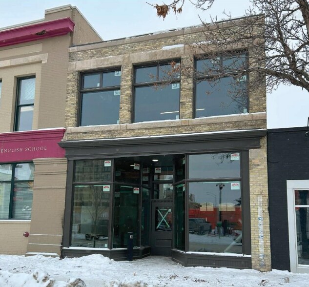 Primary Photo Of 284 William Av, Winnipeg Office For Lease