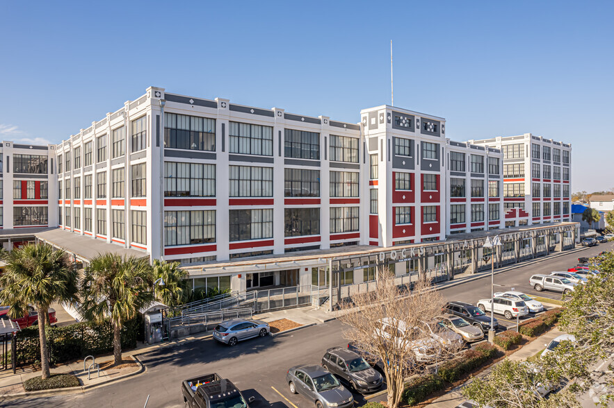 Primary Photo Of 3700 Orleans Ave, New Orleans Apartments For Lease