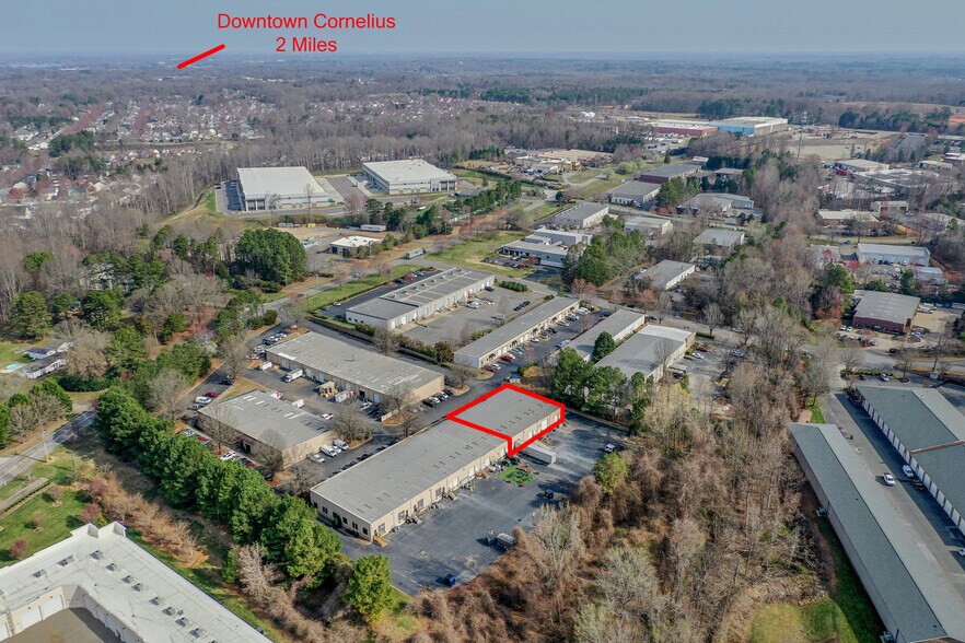 More Photos Of 10620 Bailey Rd, Cornelius Flex For Sale