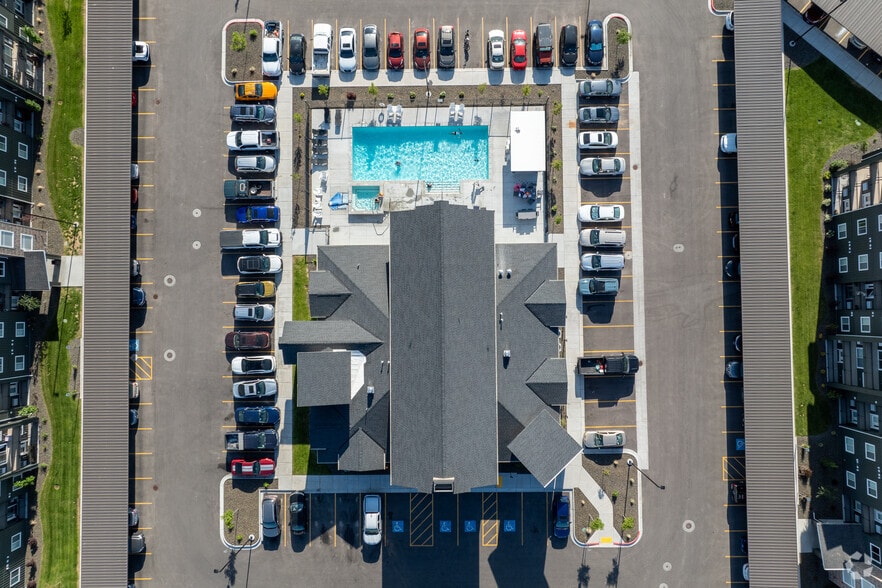 More Photos Of 3040 S South Fork Blvd, Idaho Falls Apartments For Sale