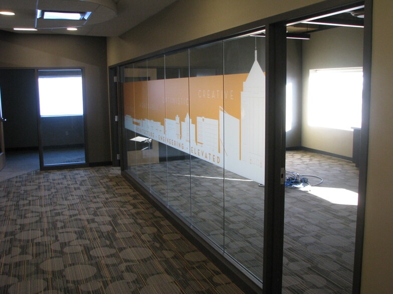 More Photos Of 124 N Broadway, De Pere Loft Creative Space For Lease
