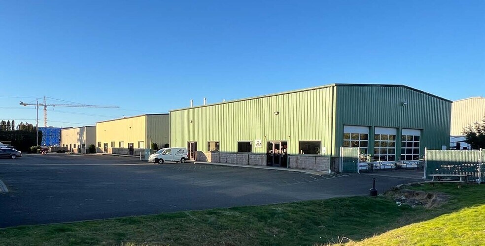 More Photos Of 421 C St, Washougal Warehouse For Sale
