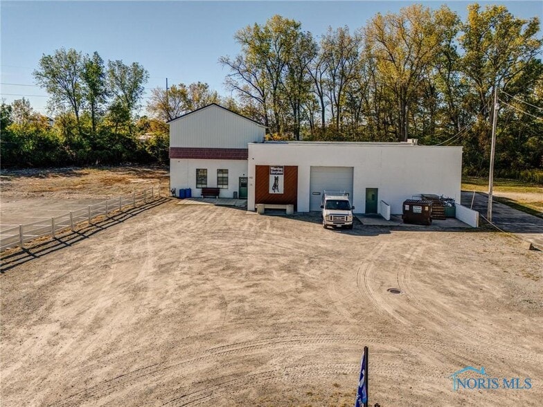 More Photos Of 322 Illinois Ave, Maumee Warehouse For Sale