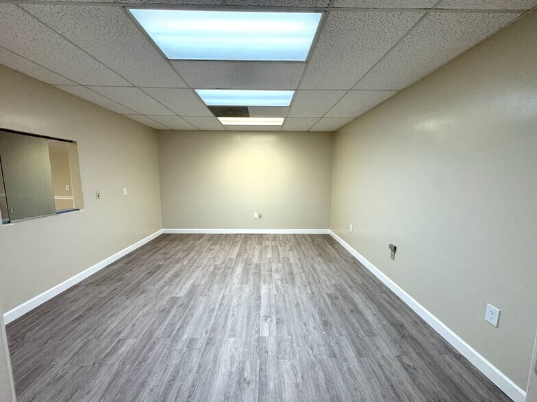 More Photos Of 170 S Barfield Hwy, Pahokee Medical For Lease