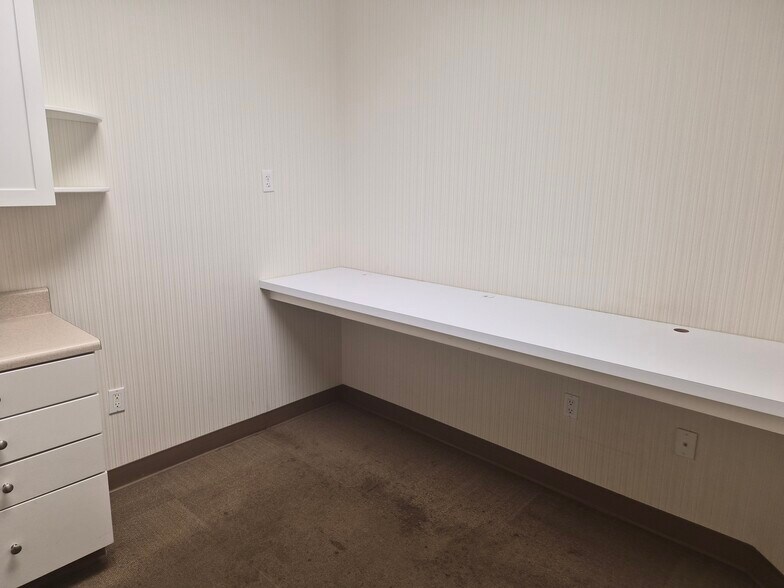More Photos Of 220 Brighton Rd, Cape May Court House Office For Sale