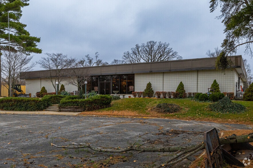 Primary Photo Of 282 W Johnson Rd, La Porte Lodge Meeting Hall For Lease