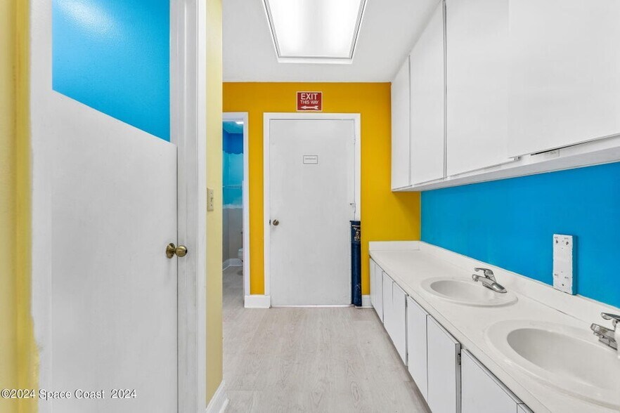 More Photos Of 308 Orange St, Melbourne Beach Daycare Center For Sale