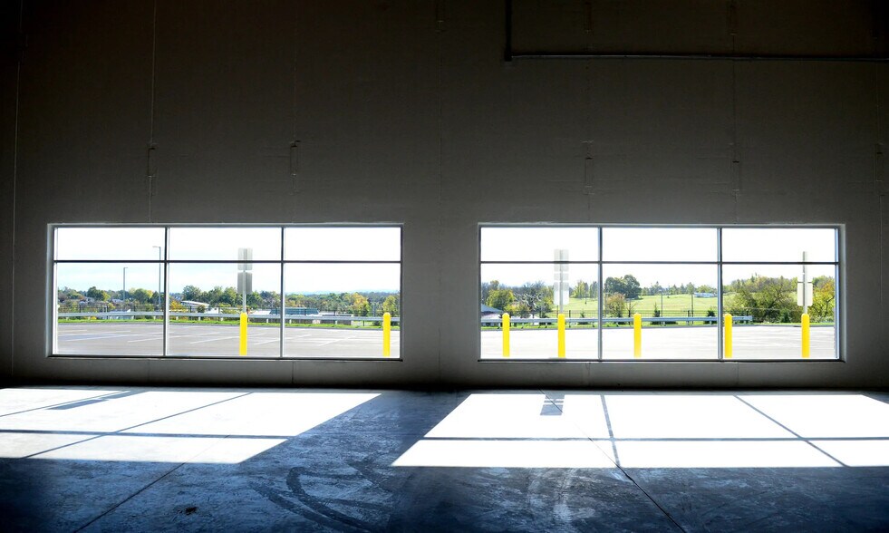 More Photos Of 3585 S Church St, Whitehall Distribution For Lease