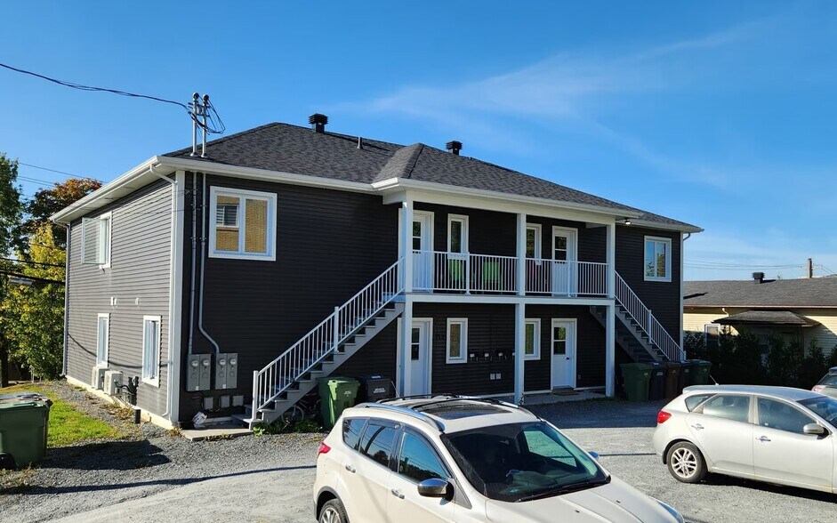 More Photos Of 715 Rue De La Bruère, Sherbrooke Apartments For Sale