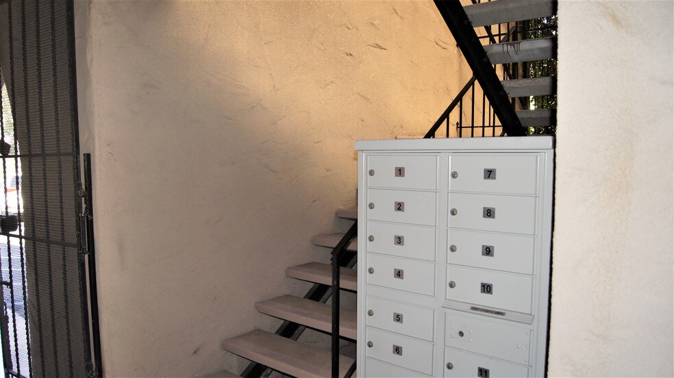 More Photos Of 10509 San Diego Mission Rd, San Diego Office For Lease