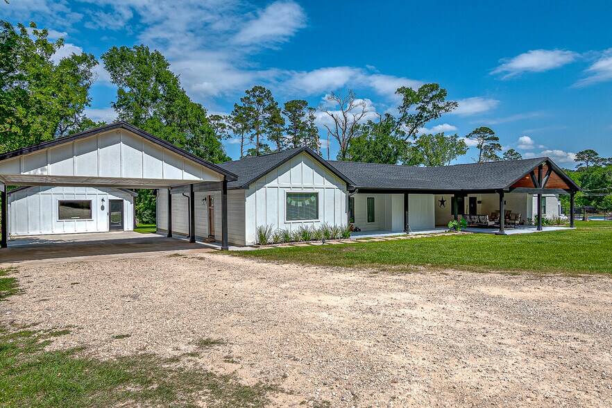 More Photos Of 5110 Treaschwig Rd, Spring Specialty For Sale