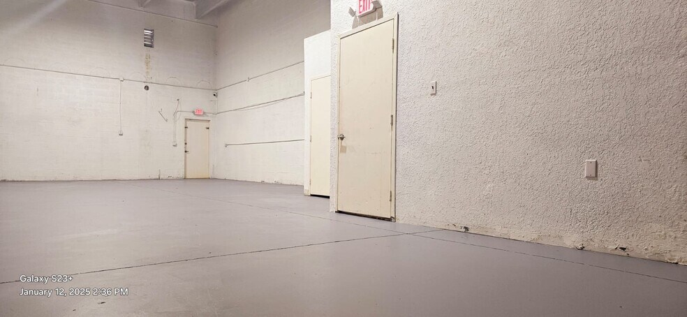 More Photos Of 14355-14373 SW 139th Ct, Miami Warehouse For Lease