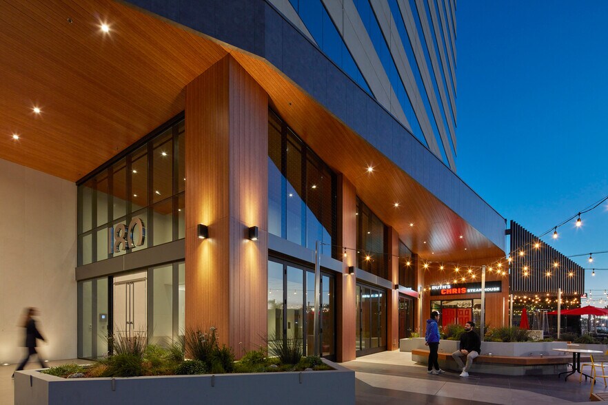 More Photos Of 180 E Ocean Blvd, Long Beach Office For Lease