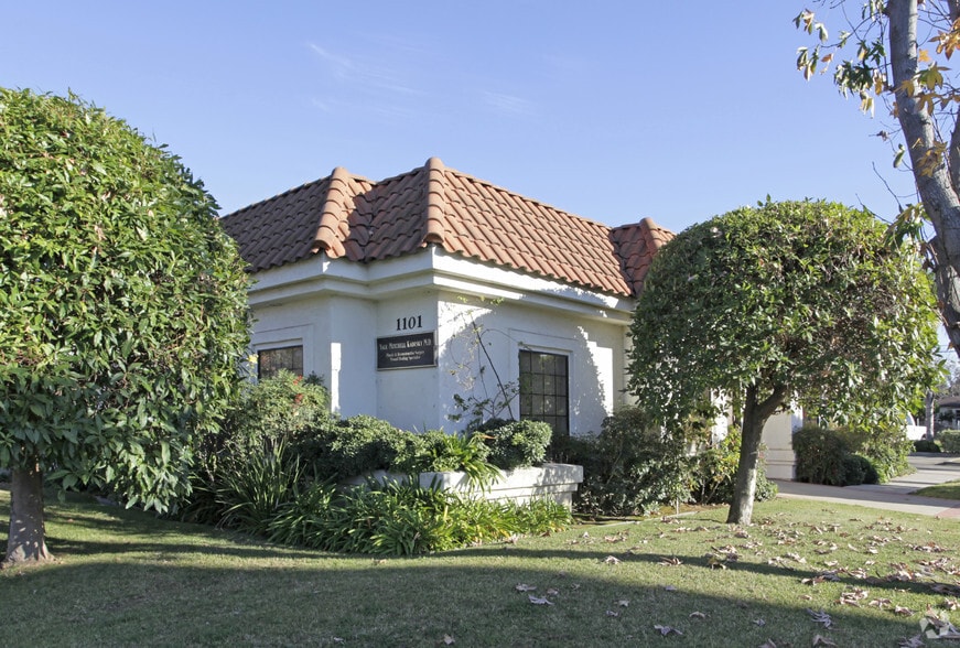 More Photos Of 1101 E Pennsylvania Ave, Escondido Medical For Sale