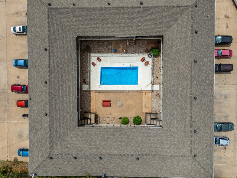 More Photos Of 12 E 29th St, San Angelo Apartments For Sale