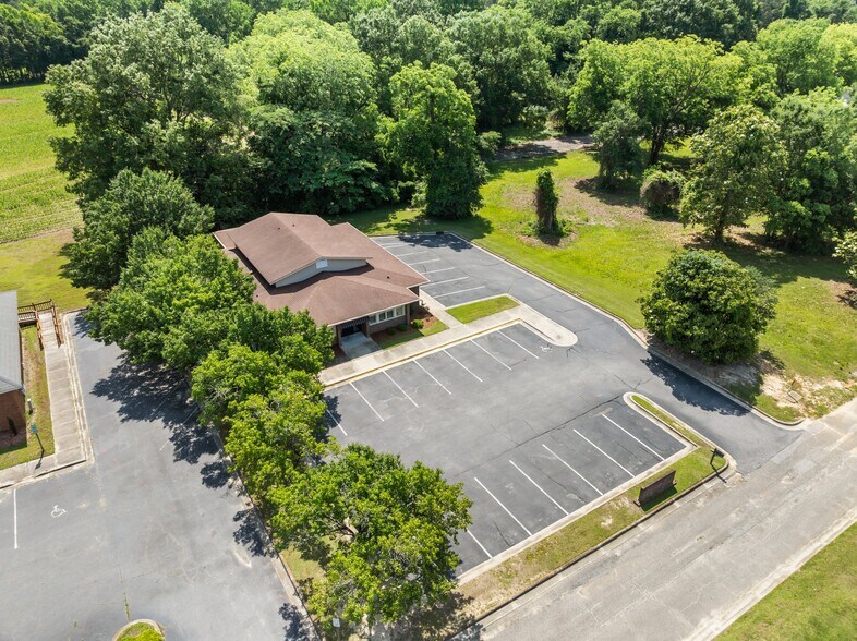 More Photos Of 2503 N Queen St, Kinston Medical For Sale