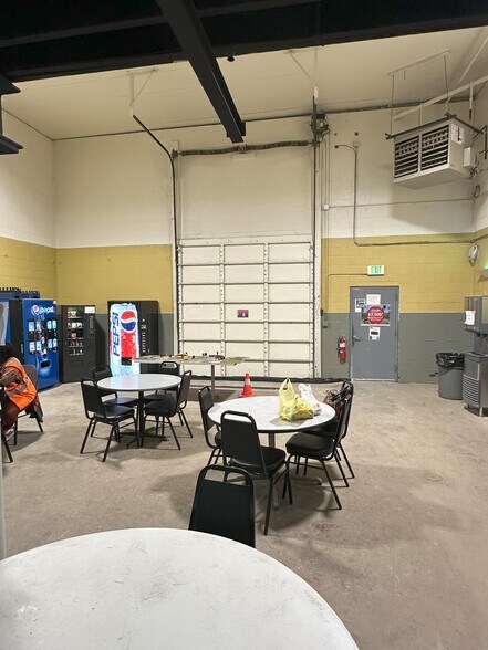 More Photos Of 6515 Melton Rd, Gary Industrial For Lease