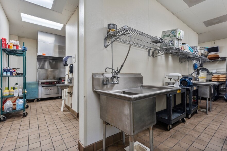 More Photos Of 2929 Hedrick Mill Rd, Lexington Lodge Meeting Hall For Sale