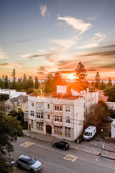 More Photos Of 22 Domingo Ave, Berkeley Apartments For Sale